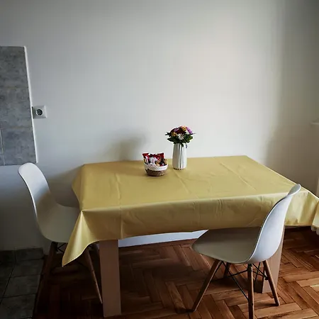 Apartment Temi *